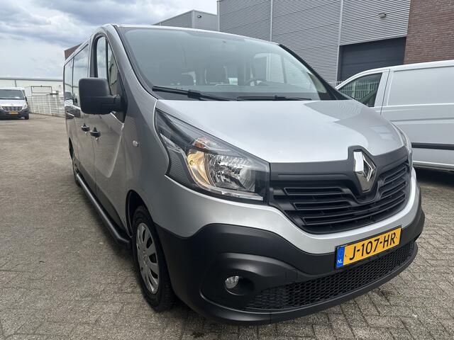 Renault TRAFIC Passenger 1.6 dCi L2 9 persoons 21.950 incl.BTW/BPM Airco,Cruise,Navi,Pdc,Trekh