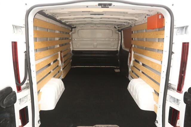 Renault TRAFIC 2.0 dCi T30 L2H1 | Airco | Camera | Cruise | 3 Zits | Carplay | Navi | Parkeersens.