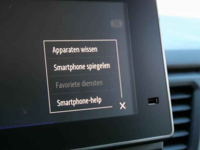 Renault TRAFIC 2.0 dCi 150PK Automaat T29 L2H1 Dubbele Cabine Luxe LED | TREKHAAK | CAMERA | NAVIGATIE |