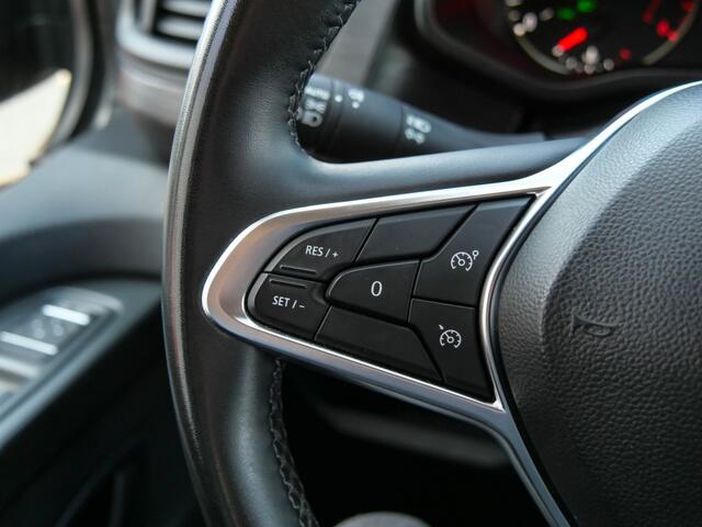 Renault TRAFIC 2.0 dCi 150PK Automaat T29 L2H1 Dubbele Cabine Luxe LED | TREKHAAK | CAMERA | NAVIGATIE |