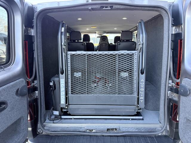 Renault TRAFIC Automaat 5+1 Rolstoelbus 2.0 dCi 145 T29 L2H1 Luxe (Mooie stoere 5+1 Rolstoelbus met automaat!)