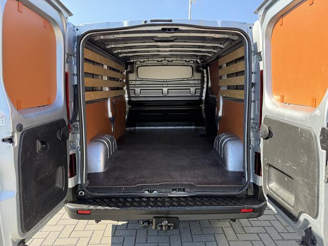 Renault TRAFIC 2.0 dCi WORKER / L2H1 / 1e EIG. / TREKHAAK / 3-ZITS / AIRCO / CRUISE / NAVI / LED