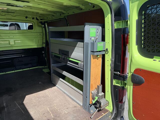 Renault TRAFIC 1.6 dCi / L1H1 / 1e EIG. / TREKHAAK / INRICHTING / AIRCO / CRUISE / NAVI / 3-ZITS