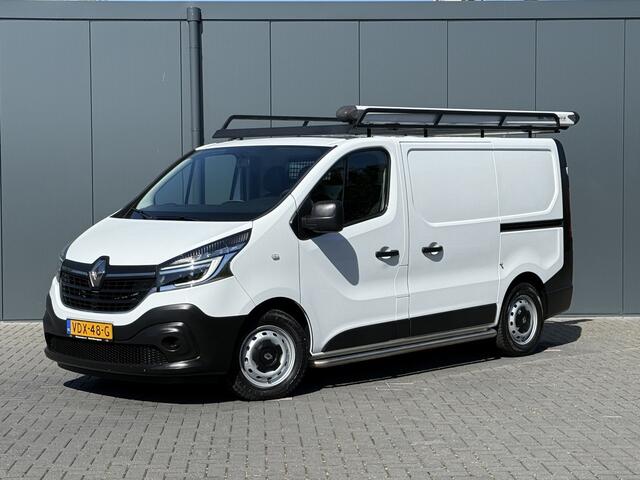 Renault TRAFIC 2.0 dCi 145 PK / AUTOMAAT / L1H1 / 2x SCHUIFDEUR / SORTIMO INRICHTING / TREKHAAK / IMPERIAAL