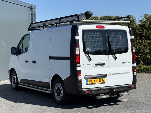 Renault TRAFIC 2.0 dCi 145 PK / AUTOMAAT / L1H1 / 2x SCHUIFDEUR / SORTIMO INRICHTING / TREKHAAK / IMPERIAAL