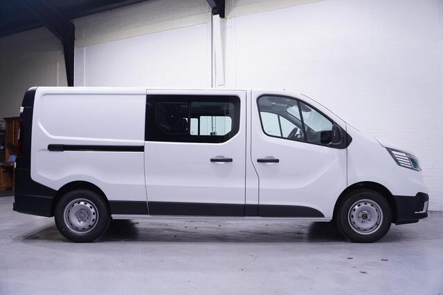 Renault TRAFIC 2.0 DCi 170 pk L2 Dubbel Cabine Aut. 2x Schuifdeur Navi, BPM vrij, LED Koplampen, PDC achter, 5-Zits