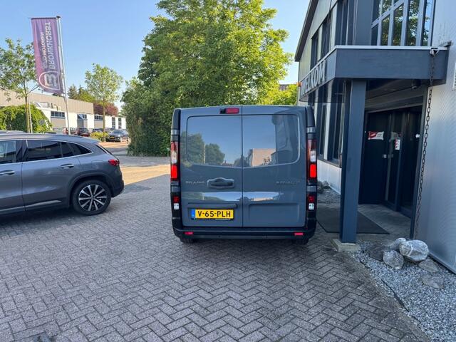 Renault TRAFIC 2.0 dCI DC 6-pers, 146PK Automaat, Navi, ECC, Schuifdeur, PDC, TOPSTAAT!