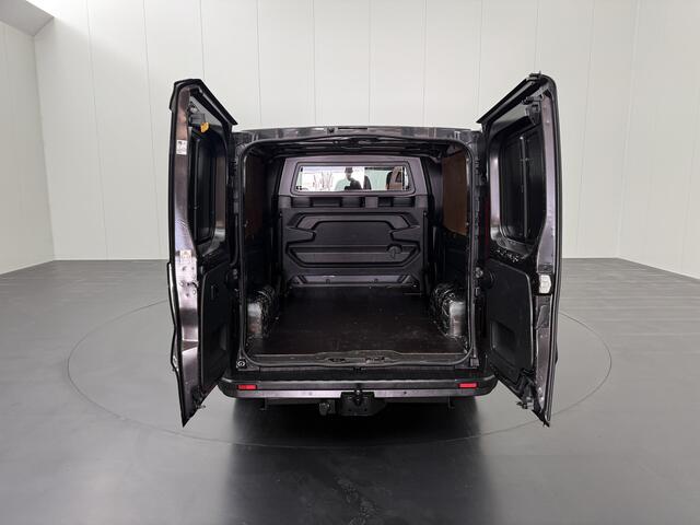 Renault TRAFIC 1.6DCi 120PK Lang Dubbele Cabine Black Edition | Euro 6 | 6-Persoons | Navigatie | Camera | Airco | Trekhaak