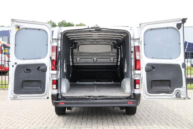 Renault TRAFIC 1.6 DCI 120PK / L2H1 / Euro 6 / Camera / Cruise / Airco..