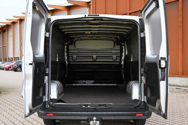 Renault TRAFIC 2.0 L2H1 MultiJet 145 PK CarPlay Trekhaak PDC Cruise