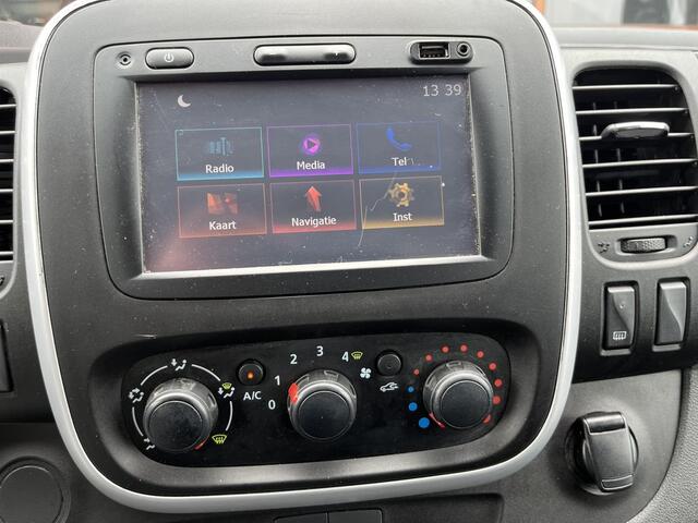 Renault TRAFIC 1.6 dCi 122pk E6 L2 Comfort 3p Lease ¤185 p/m, Trekhaak, Imperiaal, Airco, Navi, PDC, Cruise controle.
