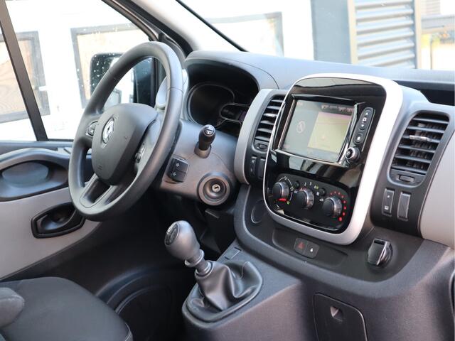 Renault TRAFIC 1.6 dCi Euro 6 - Airco - Trekhaak - Cruise - 3 Zits