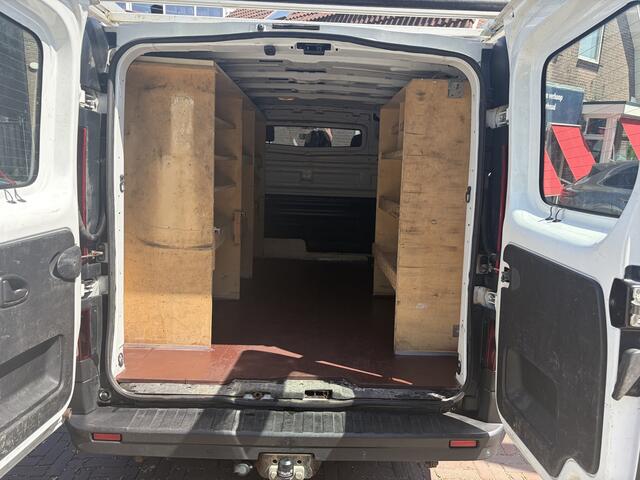 Renault TRAFIC 2.0 dCi 120 T29 L2H1 Comfort TREKHAAK 3P CARPLAY EUR6 IMPERIAAL KASTEN