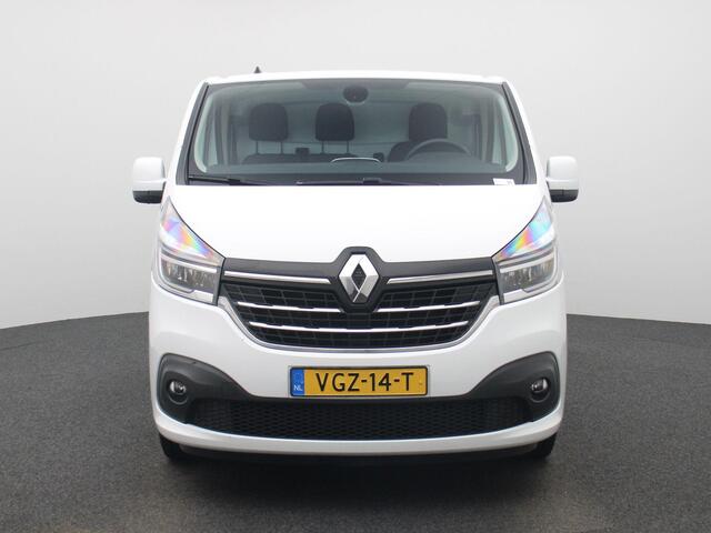 Renault TRAFIC 2.0 dCi 120 T29 L2H1 Work Edition Airco | Cruise control | Led koplampen | Navigatiesysteem full map | Parkeersensor achter | Zijschuifdeur rechts