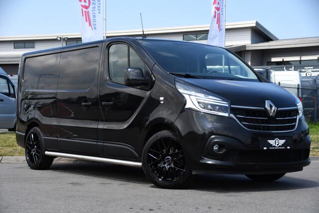Renault TRAFIC 2.0 dCi 145 T29 L2H1 Black Edition Cruise, Sensoren, LED, 145pk, Multimedia, Automaat, Trekhaak, Betimmering, NAVI, Uniek!