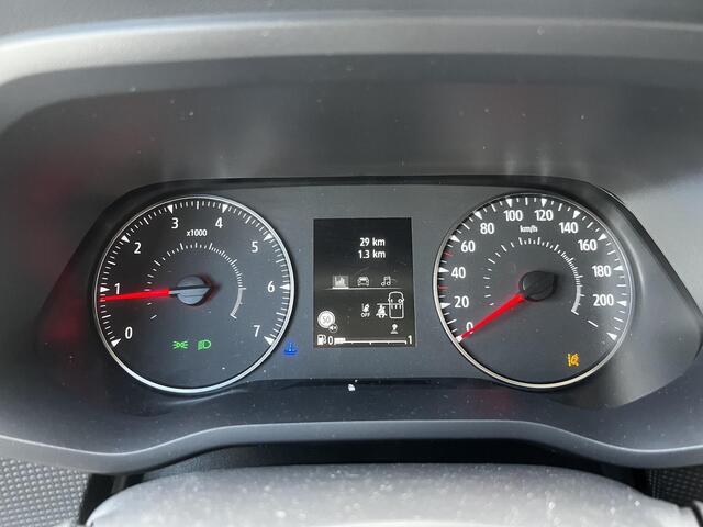 Renault TRAFIC 2.0 Blue dCi 130 T29 L2H1 Start DC | Dubbel cabine | Trekhaak | All season banden | BPM ¤ 0,-