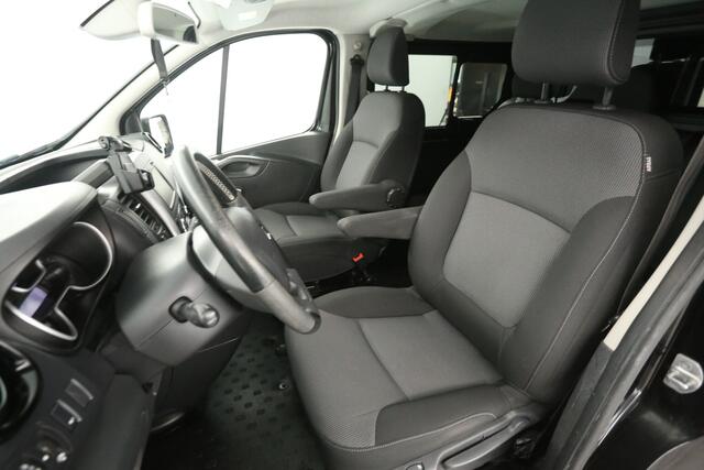 Renault TRAFIC 2.0 DCI L2H1 145pk | Dubbele Cabine | Clima | Camera | Cruise | Navi | Trekhaak | Parkeersens.