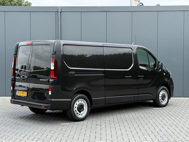 Renault TRAFIC 2.0 dCi 120 PK / L2H1 / 1e EIG. / AIRCO / CRUISE / PDC / 3-ZITS / LED