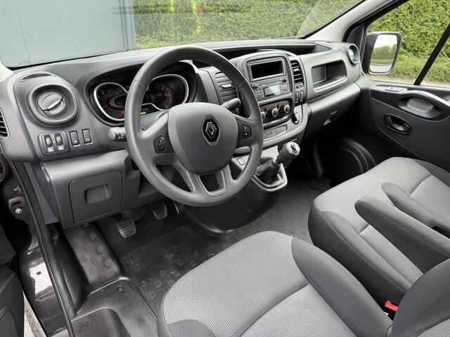 Renault TRAFIC 2.0 dCi 120 PK / L2H1 / 1e EIG. / AIRCO / CRUISE / PDC / 3-ZITS / LED