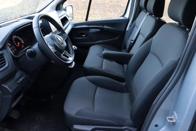 Renault TRAFIC 2.0 dCi 130 T29 L2H1 Dubbel Cabine Work Edition | 6 PERS | NAVI | CAMERA | TREKHAAK | BETIMMERING |