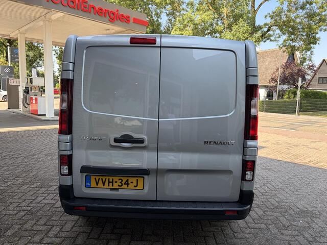Renault TRAFIC 2.0dCi Automaat 150PK T30 L2H1 -8.515KM- Apple Car