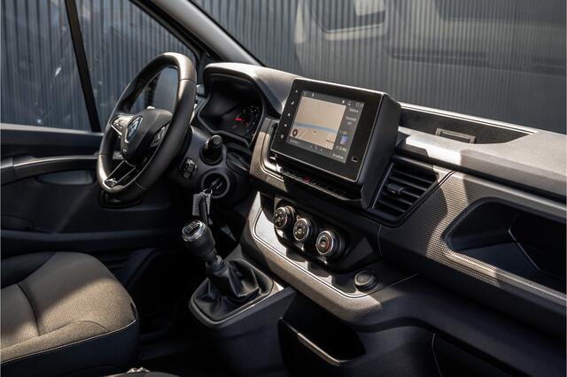 Renault TRAFIC 2.0 dCi 110 L2H1 | 3-Zits | 110 PK | LED | Cruise | Navi | Airco | Trekhaak