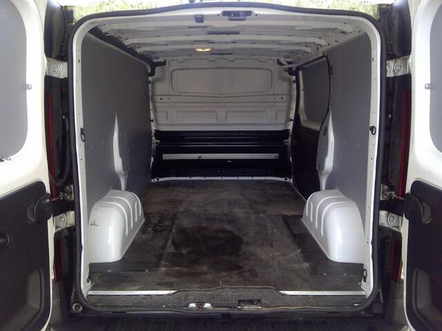 Renault TRAFIC 2.0 dCi 120 T29 L1H1 Comfort TREKH. | NAVI | CRUISE | PDC | AIRCO