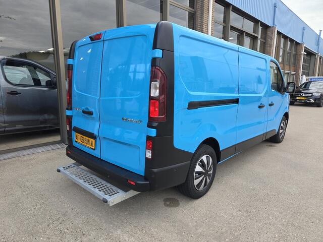 Renault TRAFIC 2.0 Blue dCi 150 Pk AUTOMAAT L2 Airco PDC Cruisecontrol Achteruitrijcamera Verwarmde stoel