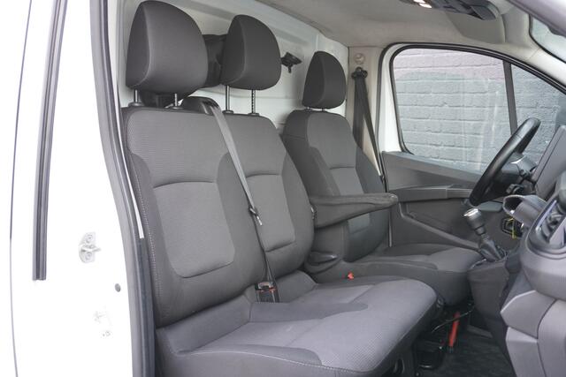 Renault TRAFIC 2.0 dCi 110PK EURO 6 - Airco - Navi - Cruise - €13.499,- Excl.
