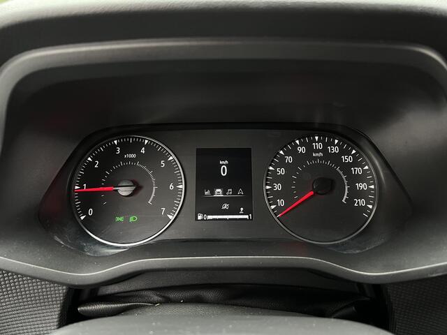 Renault TRAFIC 2.0 dCi 110 T30 L2H1 Work Edition | Trekhaak | Betimmering | Sidebars | All-Season banden