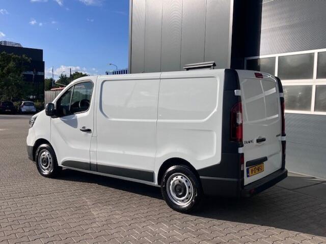 Renault TRAFIC 2.0 D 130pk L1H1 - betimmering