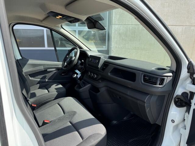 Renault TRAFIC 2.0 D 130pk L1H1 - betimmering