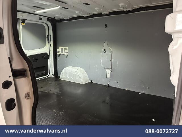 Renault TRAFIC 2.0 dCi 120pk L2H1 Euro6 Airco | Imperiaal | Navigatie | LED | Cruisecontrol Trekhaak, Parkeersensoren