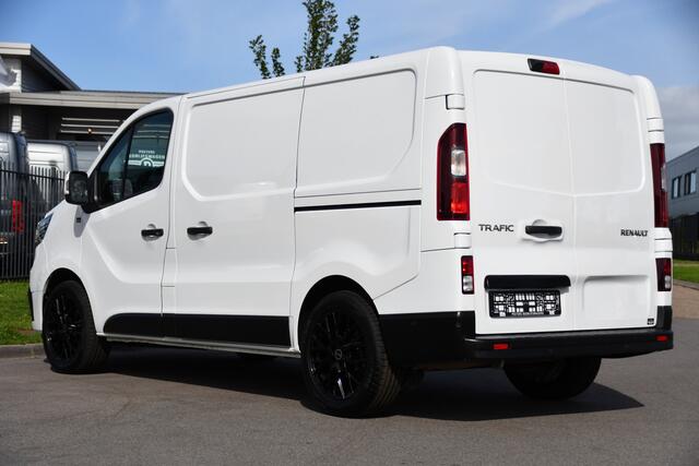 Renault TRAFIC 2.0 dCi 150 T29 L1H1 PB Edition Camer, Cruise, Carplay, LED, 2 x Schuifdeur, Automaat, Sensoren, CLIMA, Multimedia, 150pk, Keyless, Uniek!