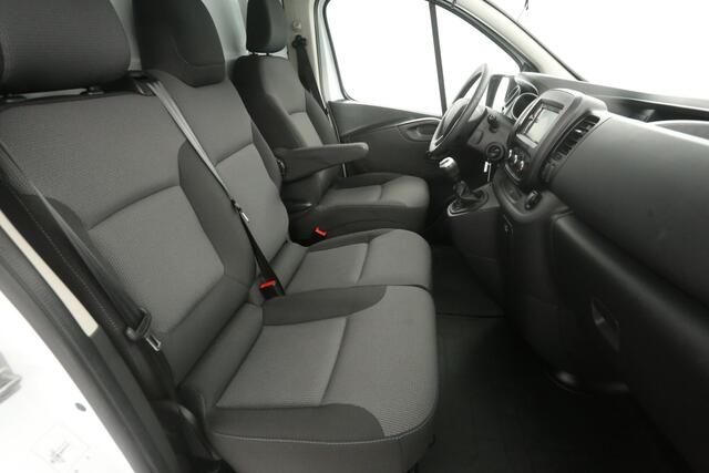 Renault TRAFIC 2.0 dCi L2H1 | Airco | Cruise | Camera | Carplay | 3 Zits | Trekhaak | Parkeersens.