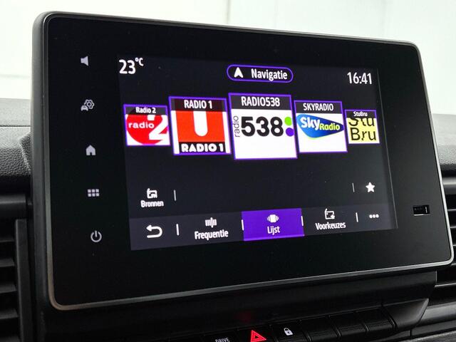 Renault TRAFIC 2.0 Blue dCi 150 T30 L2H1 Advance Automaat Navigatie Airco Lichtmetalen velgen Betimmering Trekhaak Camera Parkeersensoren Dab