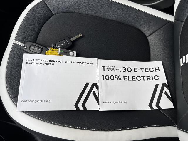 Renault TWINGO Z.E. R80 E-Tech Série Limitée Urban Night 22 kWh / Dealer onderhouden / Navigatie / Camera / Apple Carplay & Android Auto / Stoelverwarming / 16" LM wielen & All Season banden /