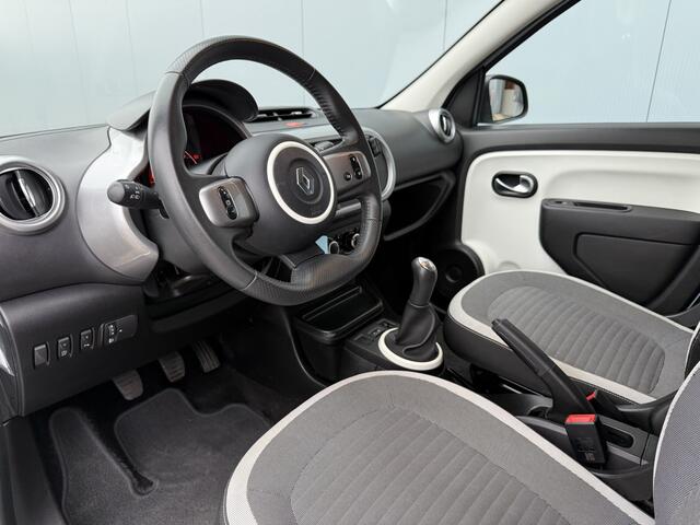 Renault TWINGO 1.0 SCe Limited Airco/Bluetooth/Cruise Control.