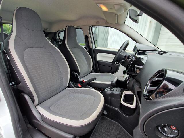 Renault TWINGO 1.0 SCe Limited / Automaat / Dealer Onderhouden / All Season Banden / Groen Dak / Airco / Elektrische Ramen /