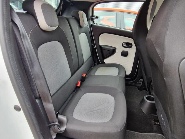 Renault TWINGO 1.0 SCe Limited / Automaat / Dealer Onderhouden / All Season Banden / Groen Dak / Airco / Elektrische Ramen /