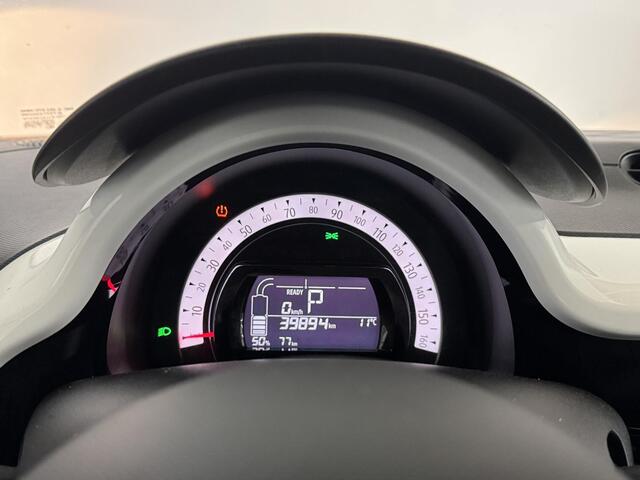 Renault TWINGO Z.E. R80 E-Tech Techno 22 kWh | Achteruitrijcamera | Navigatie | Climate Control | Apple CarPlay / Android Auto |