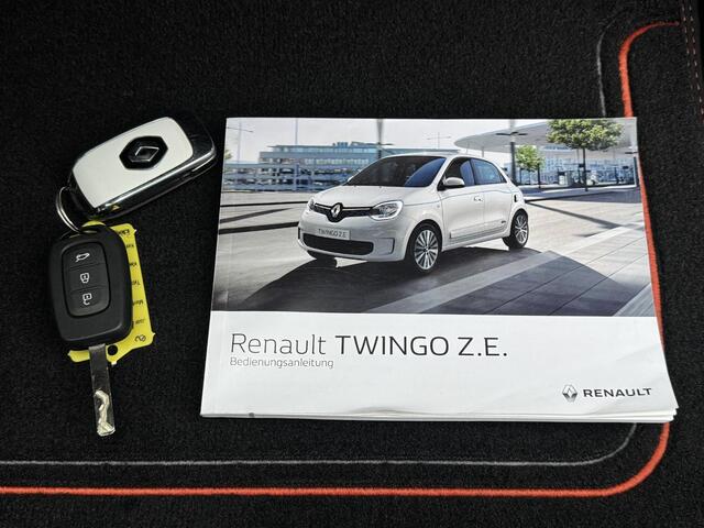 Renault TWINGO Z.E. R80 Série Limitée Vibes Automaat / Dealer onderhouden / Accu SoH 95,68 % / WLTP 186 km / Navigatie via Apple Carplay & Android / Stoelverwarming / 16" LM wielen met All Season banden /