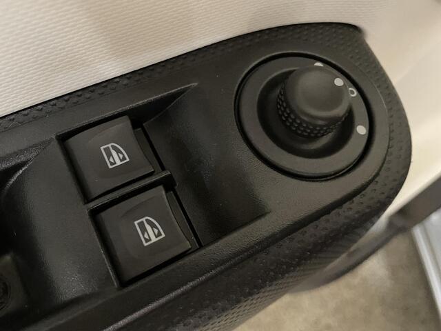 Renault TWINGO 1.0 SCe Collection