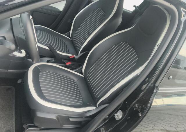 Renault TWINGO Z.E. R80 Intens