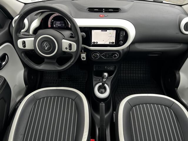 Renault TWINGO Z.E. R80 Intens Automaat / Dealer onderhouden / Accu SoH 95,46 % / Navigatie / Apple Carplay Android / Drie fase laden / Stoelverwarming /