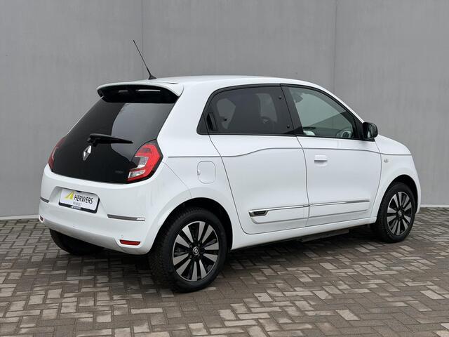 Renault TWINGO Z.E. R80 Intens / SOH 96% / Navigatie / Camera / All Season Banden / Cruise / Clima / Apple Carplay & Android Auto / Stoelverwarming / DAB / LED /