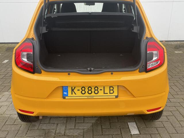 Renault TWINGO 1.0 SCe Collection | 1e Eig |