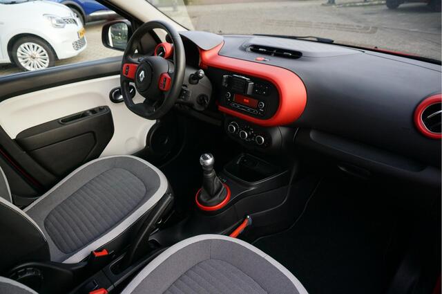 Renault TWINGO 1.0 SCe Collection