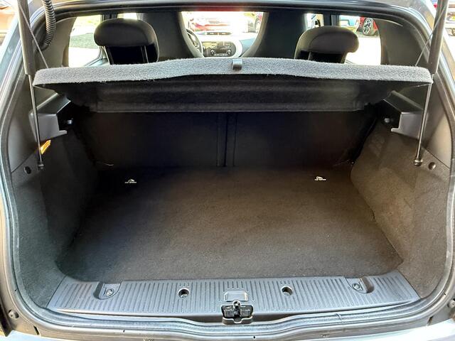 Renault TWINGO 1.0 SCe Collection Airco/ Cruise/ R&GO APP/ Bluetooth/ Led/ Elektrische ramen