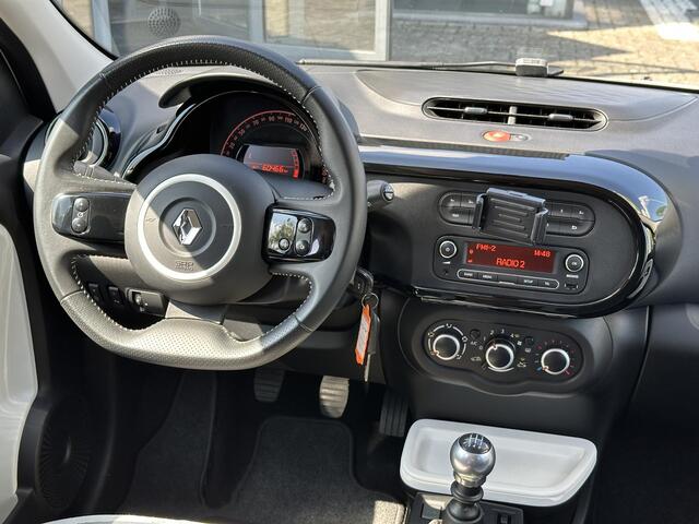 Renault TWINGO TCe 90 Intens l Getint glas l Cruise Control l Sportpook